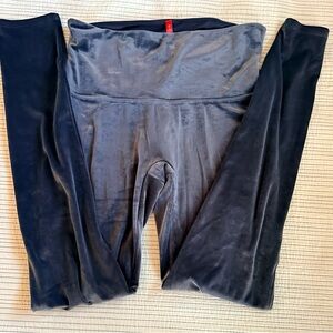 Velvet High-Waist Leggings in Pewter Blue